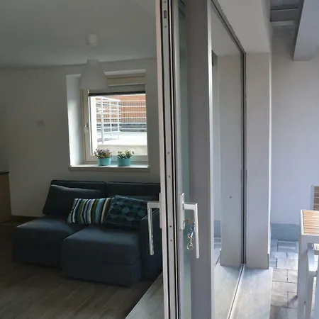 Lido 3 Pool, 30m From The Lake, Pet Friendly 科利科