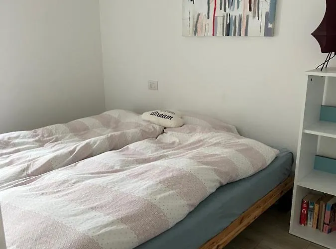 Lägenhet Lido 3 Pool, 30m From The Lake, Pet Friendly Colico