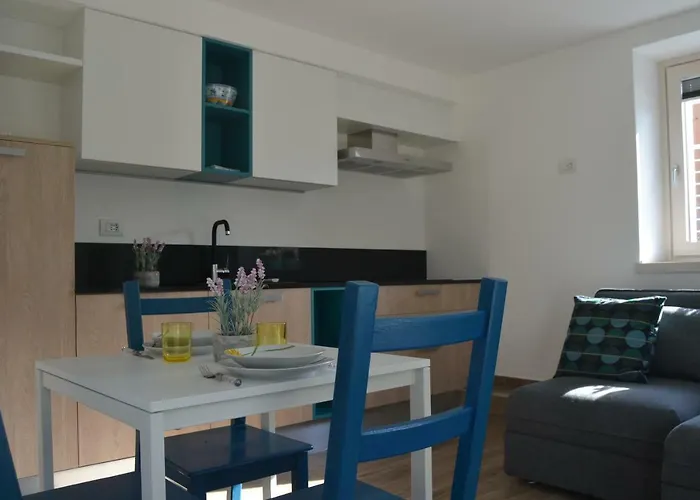 Lido 3 Pool, 30m From The Lake, Pet Friendly Apartmán